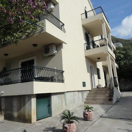 Apartments & Rooms M Petrovac Zewnętrze zdjęcie